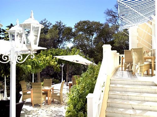 Hotel Villa La Cheneraie Сен-Рафаель Екстер'єр фото