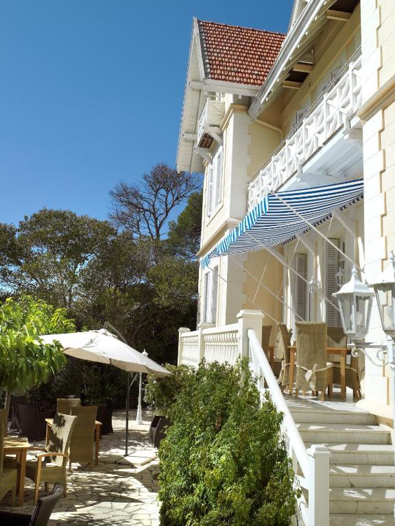Hotel Villa La Cheneraie Сен-Рафаель Екстер'єр фото